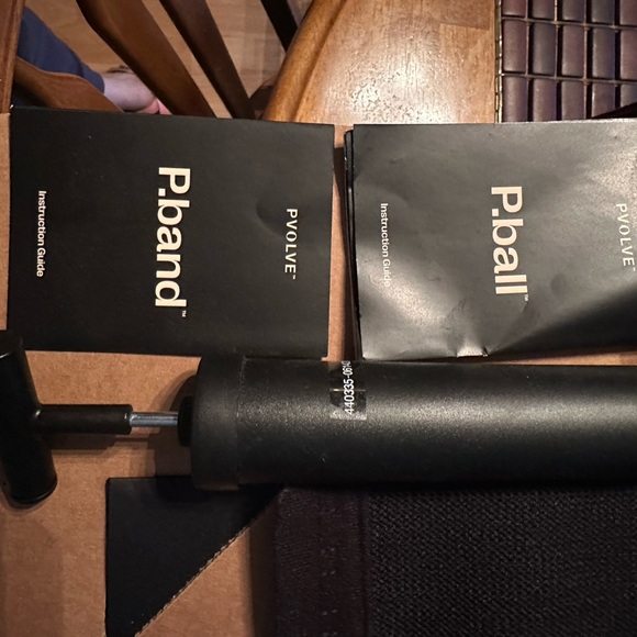 PVOLVE Signature Bundle- EUC - Picture 7 of 7